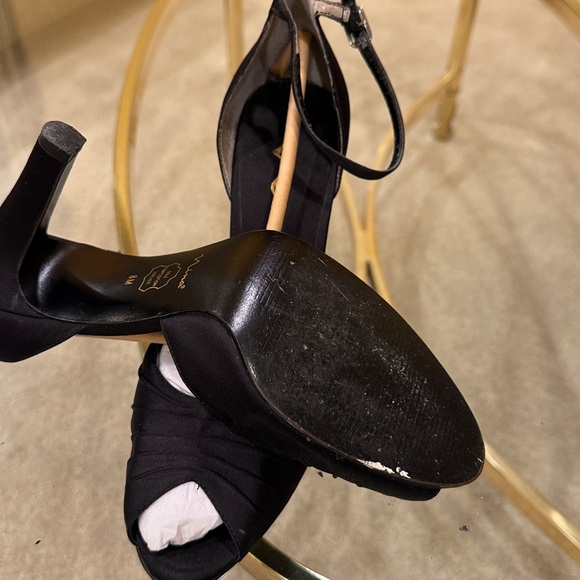 Shoes - Picture 7 of 9